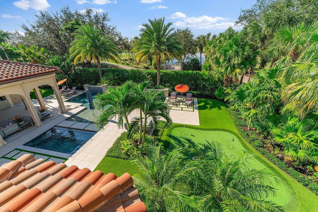 $6.9 Million Exquisite Luxury Estate with Pool and Home Theatre in Mirasol, Palm Beach Gardens