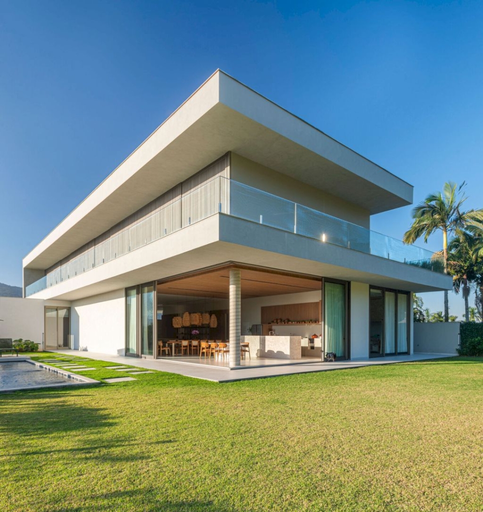 AM House with Atlantic Forest Serenity by PJV Arquitetura