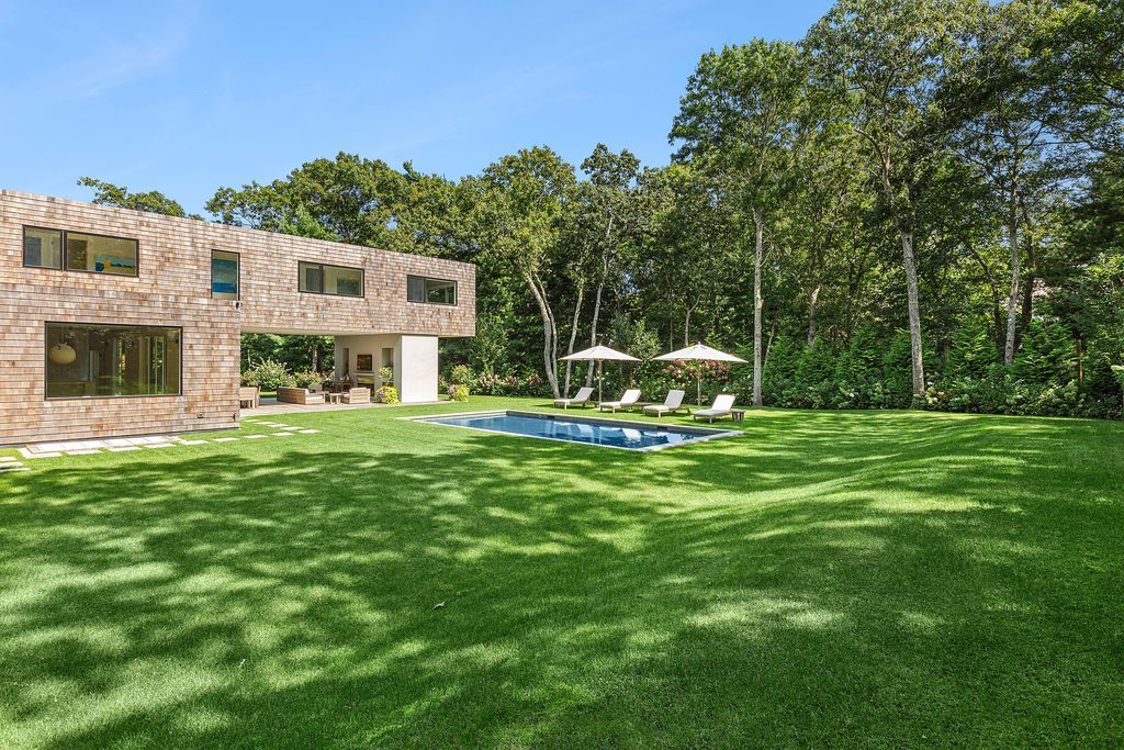 Contemporary New York Residence Featuring Warm Interiors and Modern Finishes Listed for 5.5 Million 2