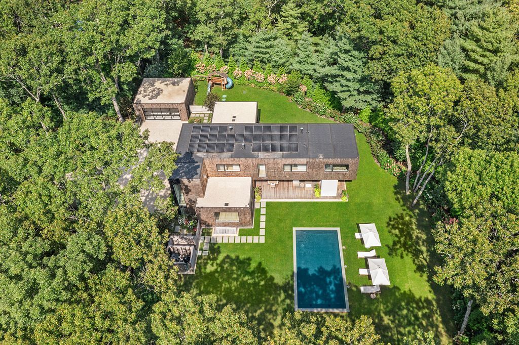Contemporary New York Residence Featuring Warm Interiors and Modern Finishes Listed for 5.5 Million 22
