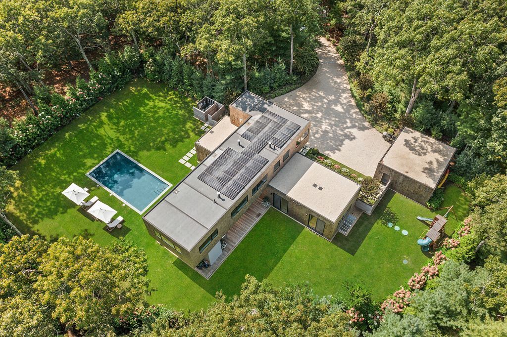 Contemporary New York Residence Featuring Warm Interiors and Modern Finishes Listed for 5.5 Million 24