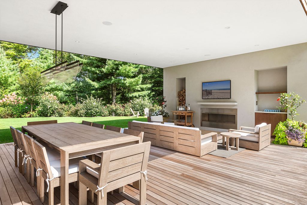 Contemporary New York Residence Featuring Warm Interiors and Modern Finishes Listed for 5.5 Million 3
