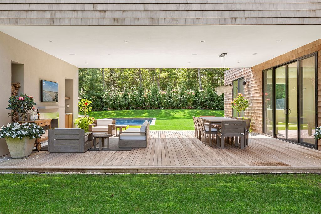 Contemporary New York Residence Featuring Warm Interiors and Modern Finishes Listed for 5.5 Million 5