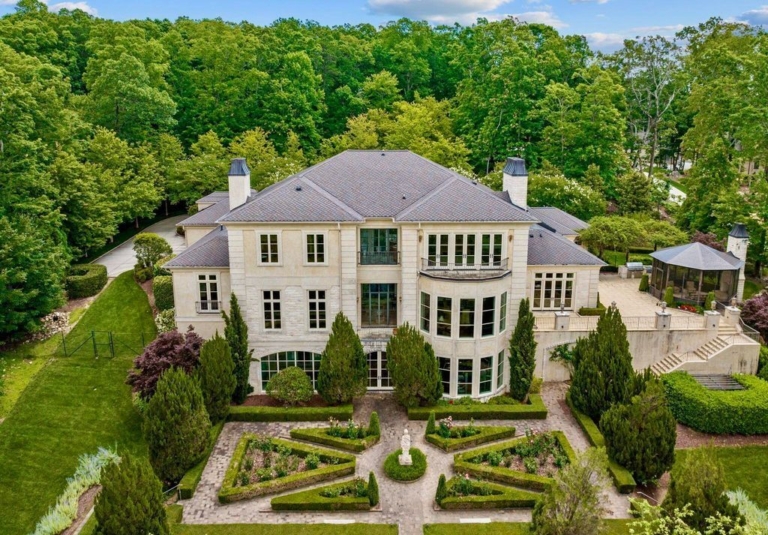 Exclusive Governors Club Masterpiece in North Carolina Listed for $7 Million