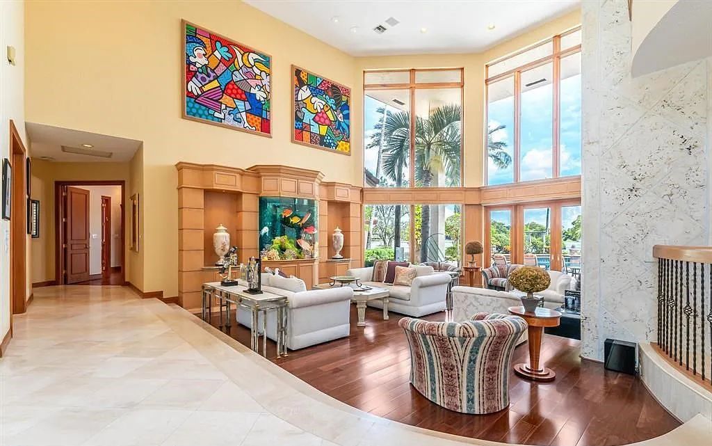 Exquisite $7.5 Million Waterfront Estate in Weston’s Prestigious Windmill Ranch Estates with Private Peninsula, and Scenic Views