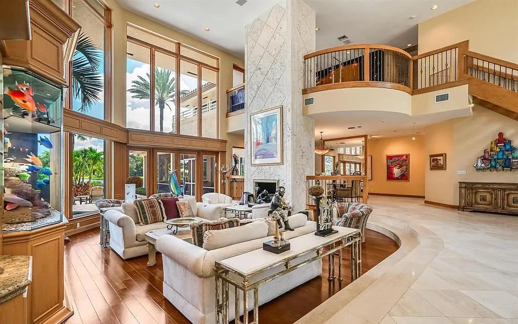 Exquisite $7.5 Million Waterfront Estate in Weston’s Prestigious Windmill Ranch Estates with Private Peninsula, and Scenic Views