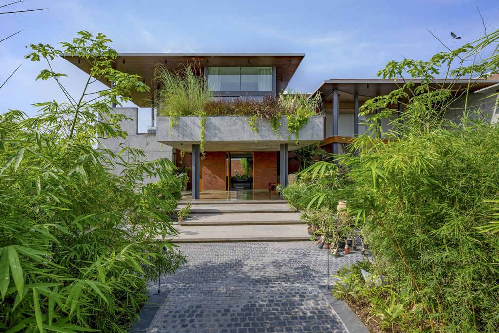 Forest of Joy House in India by Hiren Patel Architects