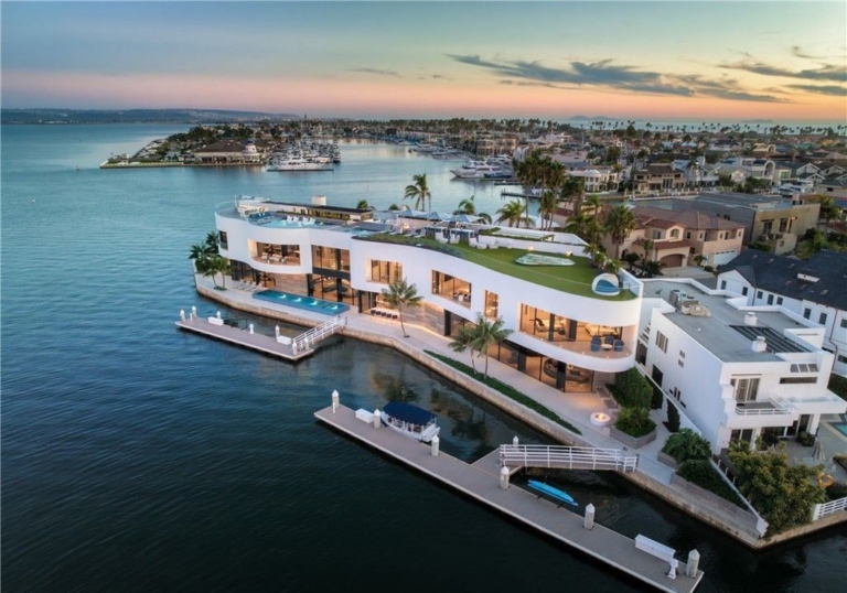 Iconic Masterpiece at ‘The Point’ Offering Unobstructed, Panoramic Views of San Diego Bay, Priced at $43 Million