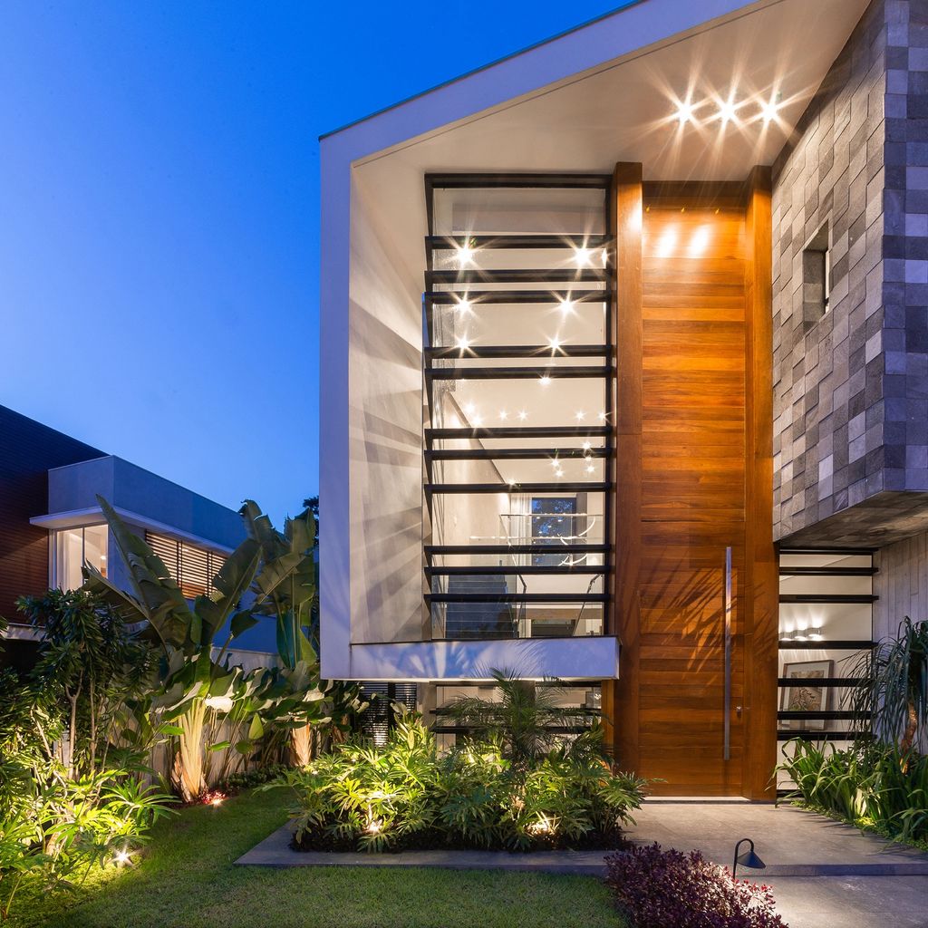 JPG House, A Modern Tropical Retreat by Raiz Arquitetura