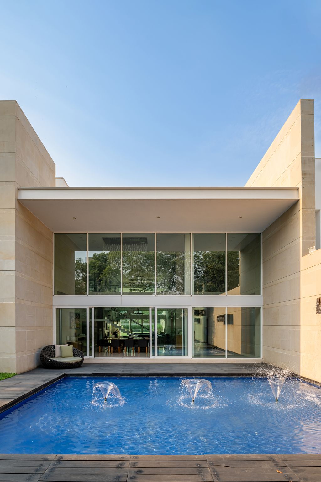 Lakhani Villa, Tranquil Modernism by INI Design Studio