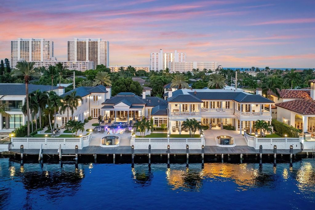 Luxurious $19.5 Million Waterfront Mansion with 200 Feet of Intracoastal Frontage in Boca Raton