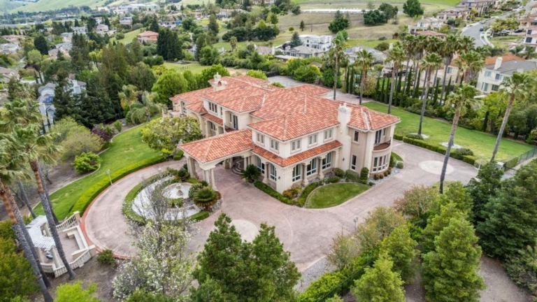 Luxurious Custom Estate in New York Times’ Top Family-Friendly California City, Available for $8.3 Million