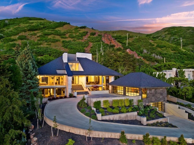 One-of-a-Kind Utah Estate with Stunning Panoramic Valley Views Priced at $6.995 Million