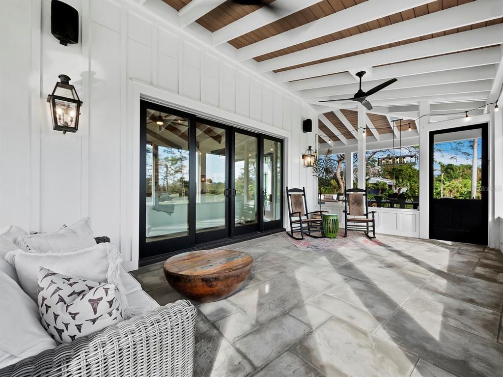 $16.5 Million Luxurious 12.5-Acre Waterfront Estate with Boutique Hotel Potential in Bradenton