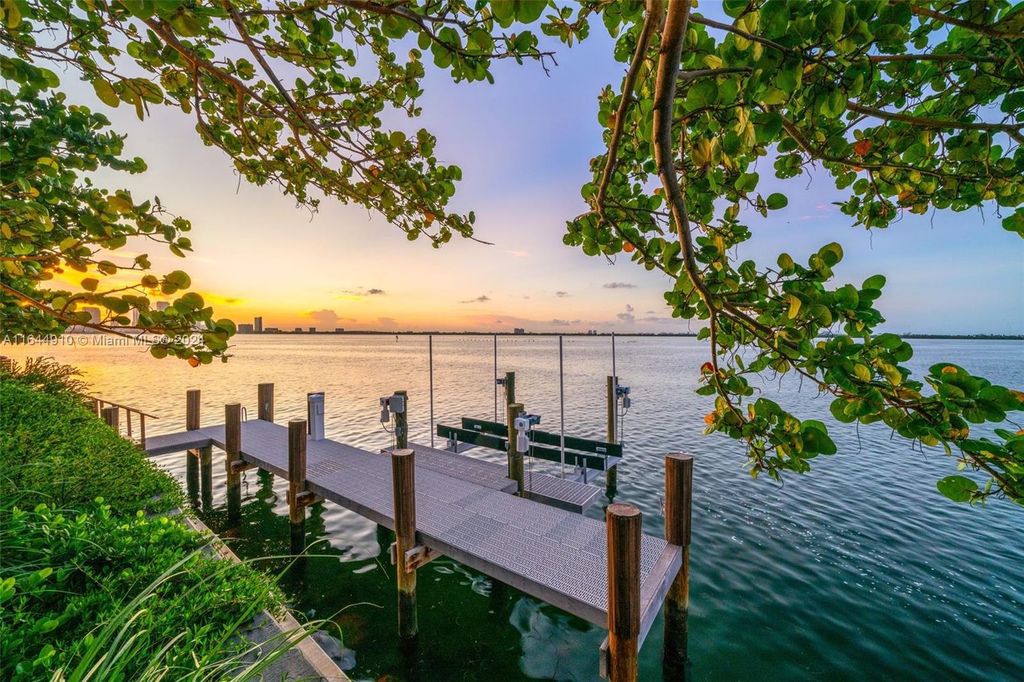 $24.9 Million Zen Waterfront Masterpiece with Bay Views and Lush Gardens in Miami Beach