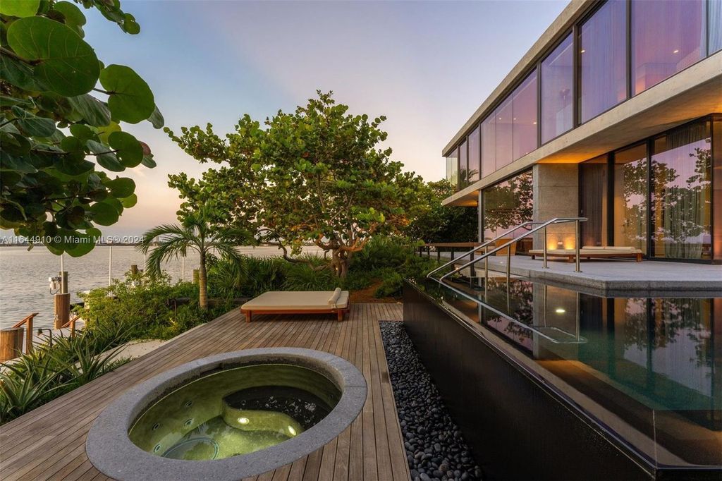 $24.9 Million Zen Waterfront Masterpiece with Bay Views and Lush Gardens in Miami Beach