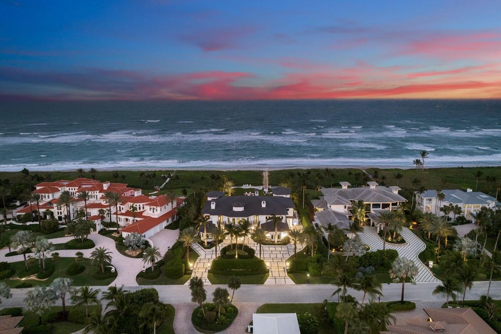 $32 Million Luxurious Oceanfront Estate Via del Mar with 140 Feet of Frontage in Sailfish Point, Stuart