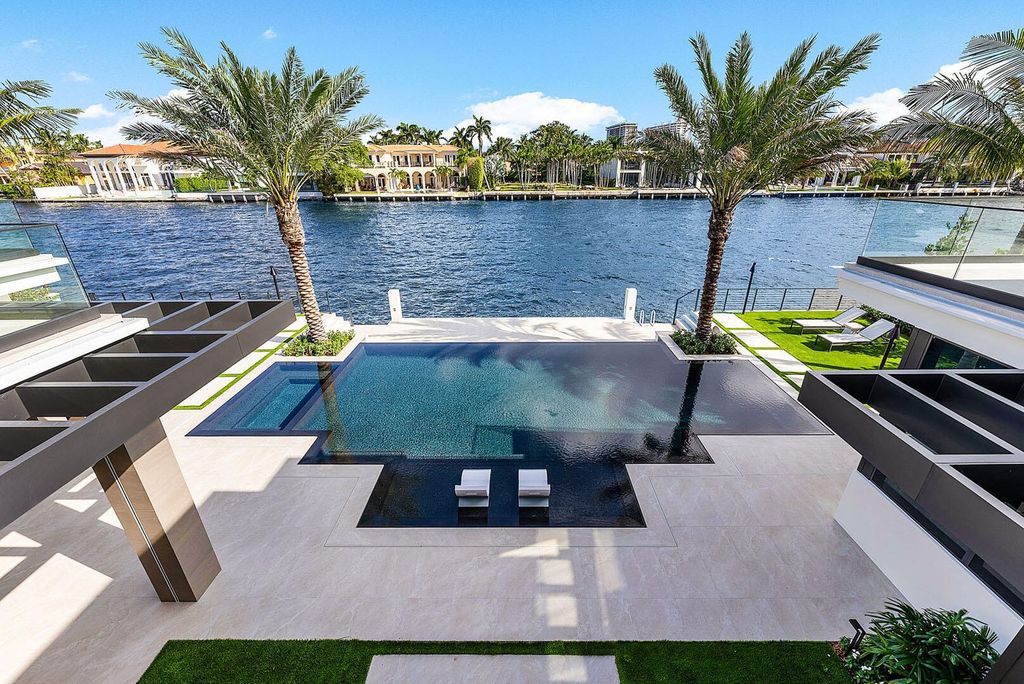 $34.8 Million Turn-Key Estate with 100’ Intracoastal Frontage and Stunning Design in Royal Palm, Boca Raton