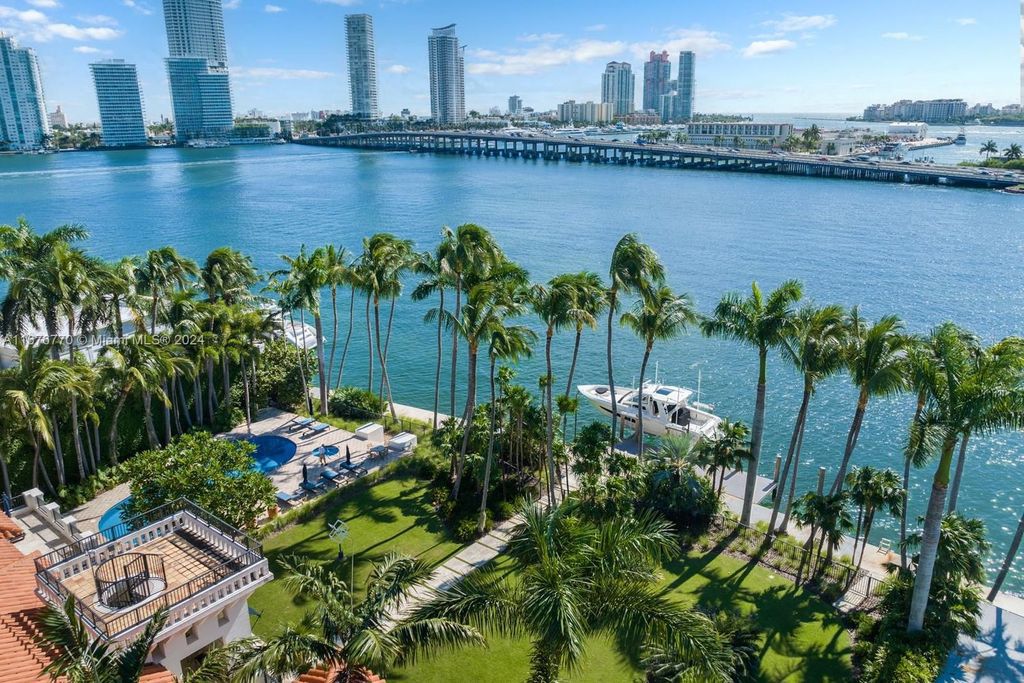 $54 Million Luxurious Waterfront Estate on Miami Beach's Prestigious Star Island with Captivating Bay Views