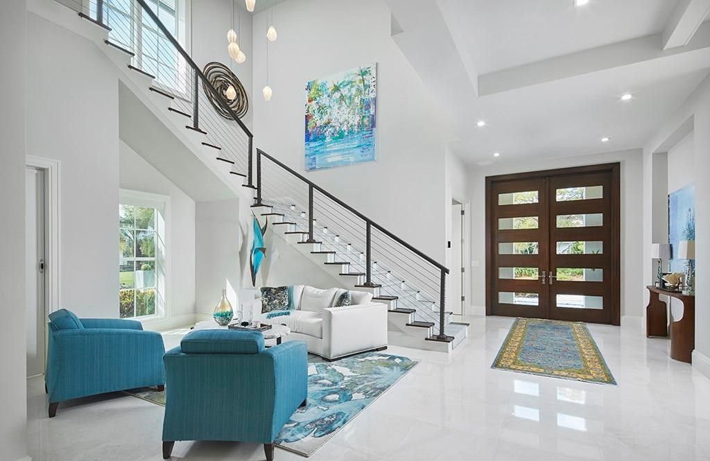 $7.8 Million Naples Sanctuary: Elegant Pelican Bay Home with Guest Casita, Chef’s Kitchen, and Poolside Oasis