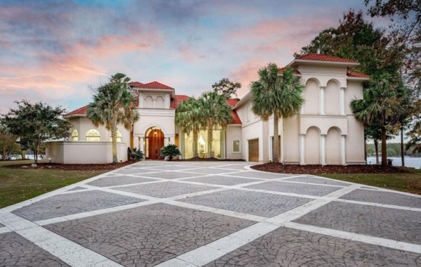 A South Carolina Treasure: Mediterranean Peninsula Estate with Sandy Beach, Priced at $3.3 Million