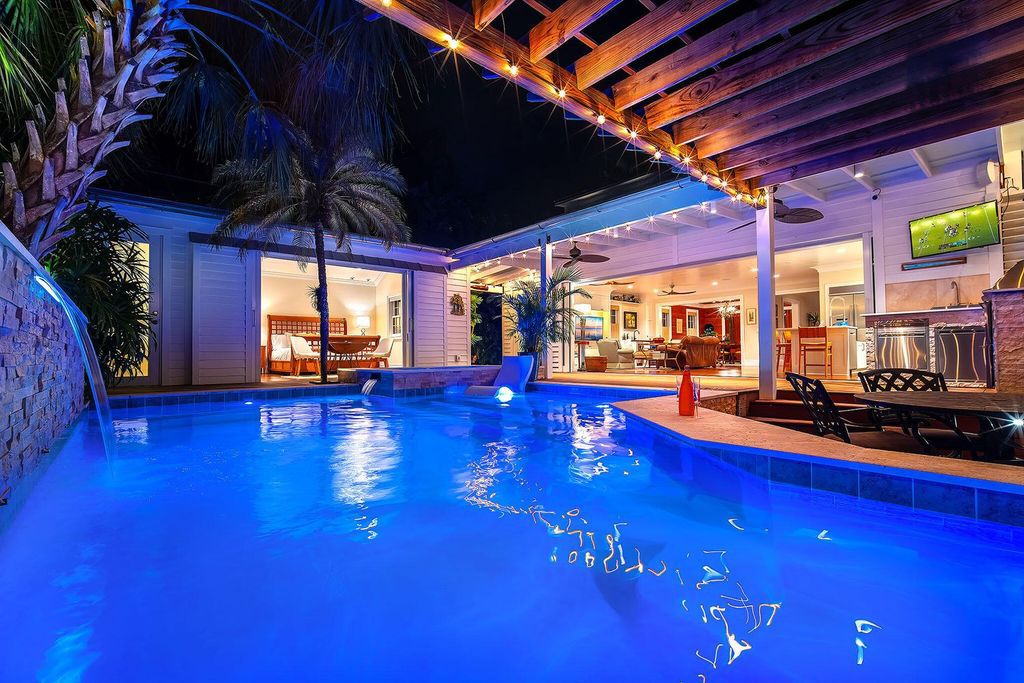 Exquisite $6.2 Million Historic Estate in Old Town Key West with Modern Luxury Amenities