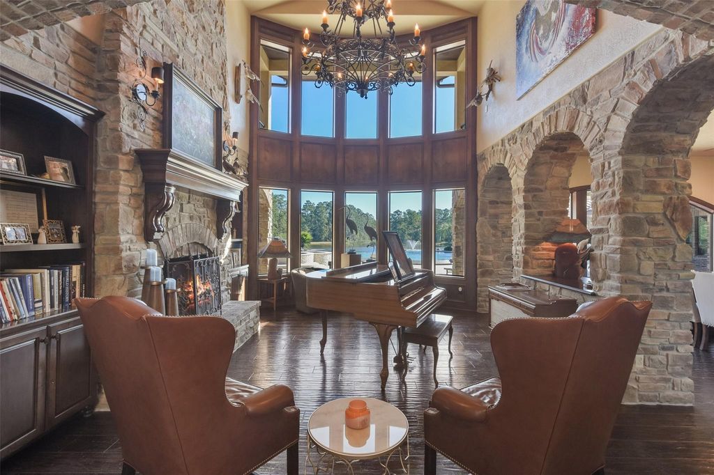 Hansons Resort Expansive Mediterranean Estate with Tuscan Flair in Texas Listed for 6.45 Million 10