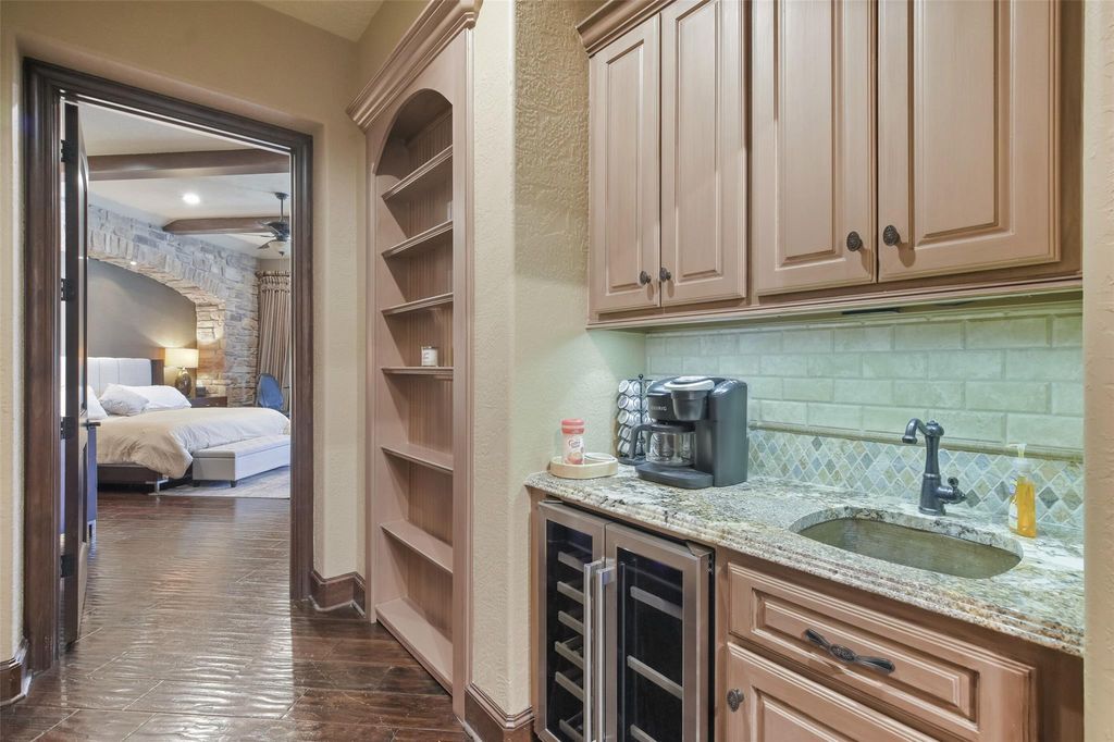 Hansons Resort Expansive Mediterranean Estate with Tuscan Flair in Texas Listed for 6.45 Million 21