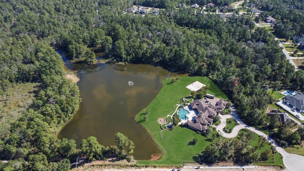 Hansons Resort Expansive Mediterranean Estate with Tuscan Flair in Texas Listed for 6.45 Million 3