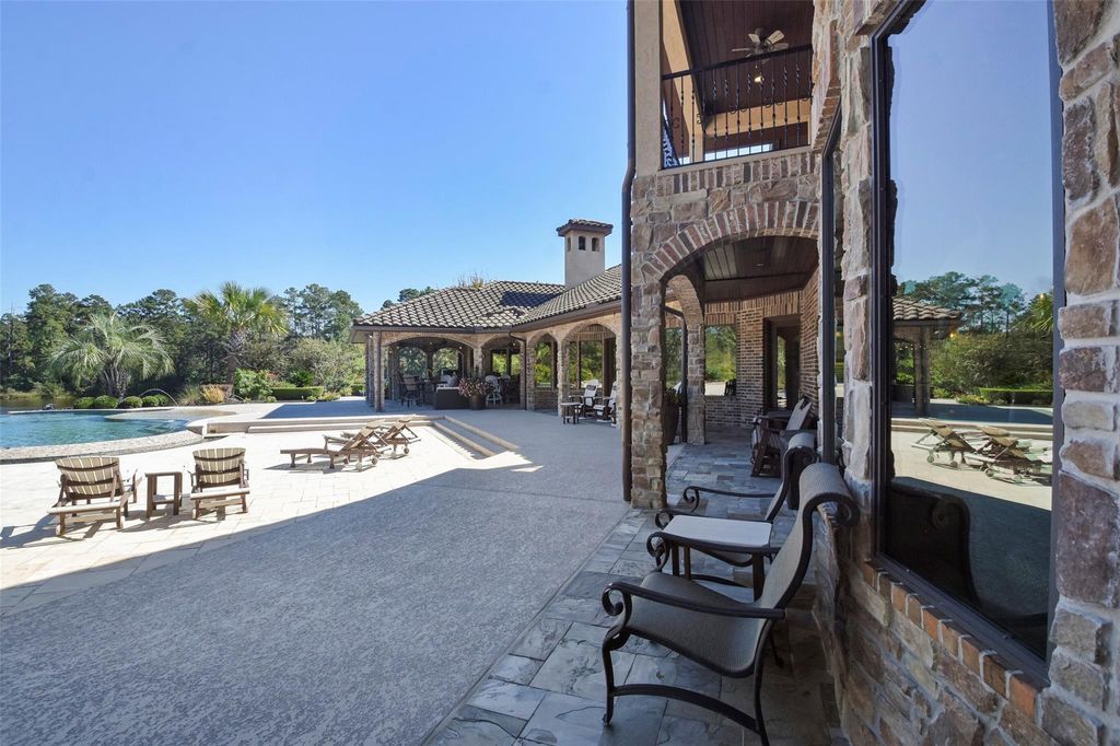 Hansons Resort Expansive Mediterranean Estate with Tuscan Flair in Texas Listed for 6.45 Million 41
