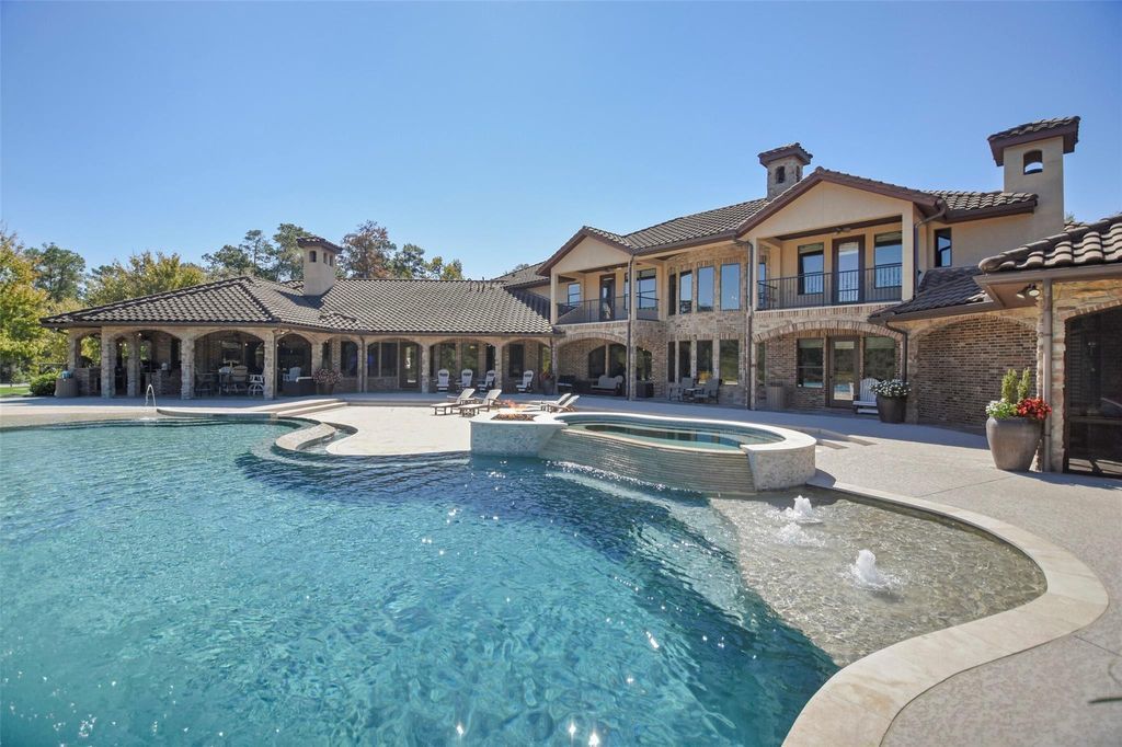 Hansons Resort Expansive Mediterranean Estate with Tuscan Flair in Texas Listed for 6.45 Million 43