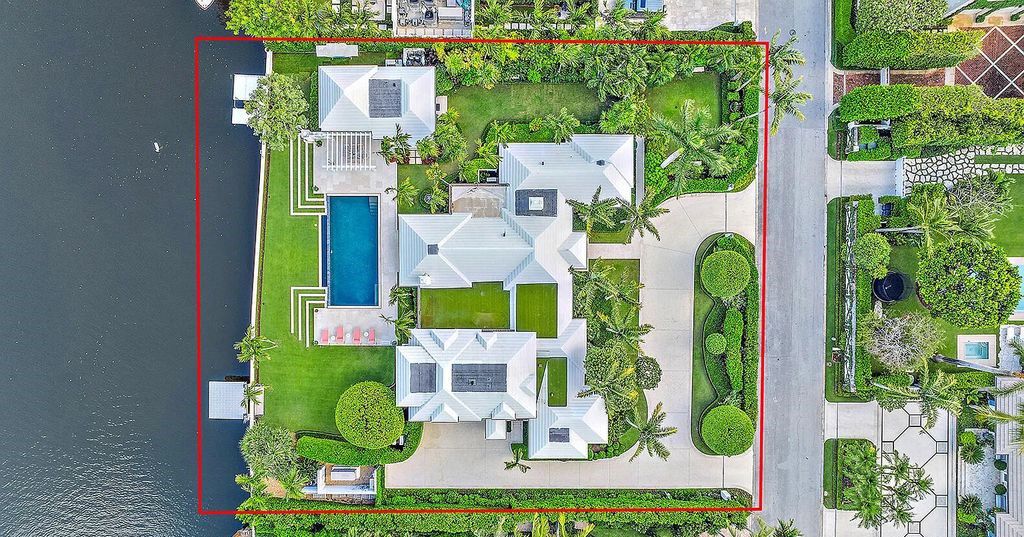 Luxurious $24.9 Million Bermuda-Style Estate with 150' Waterfront in Palm Beach