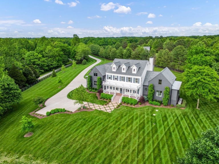 Luxurious Modern Country Home on 8.41 Acres in Tennessee Asking $4.35 Million