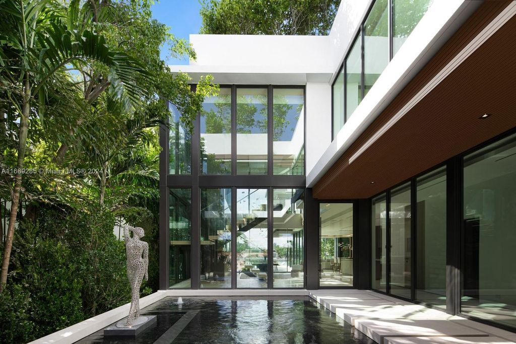 Maison Rive Gauche Waterfront Estate in Miami Beach Listed for $33 Million