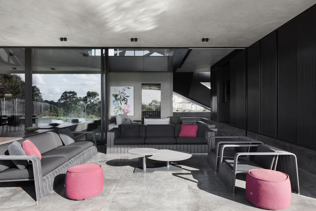 Melbourne Residence by Nico van der Meulen Architects