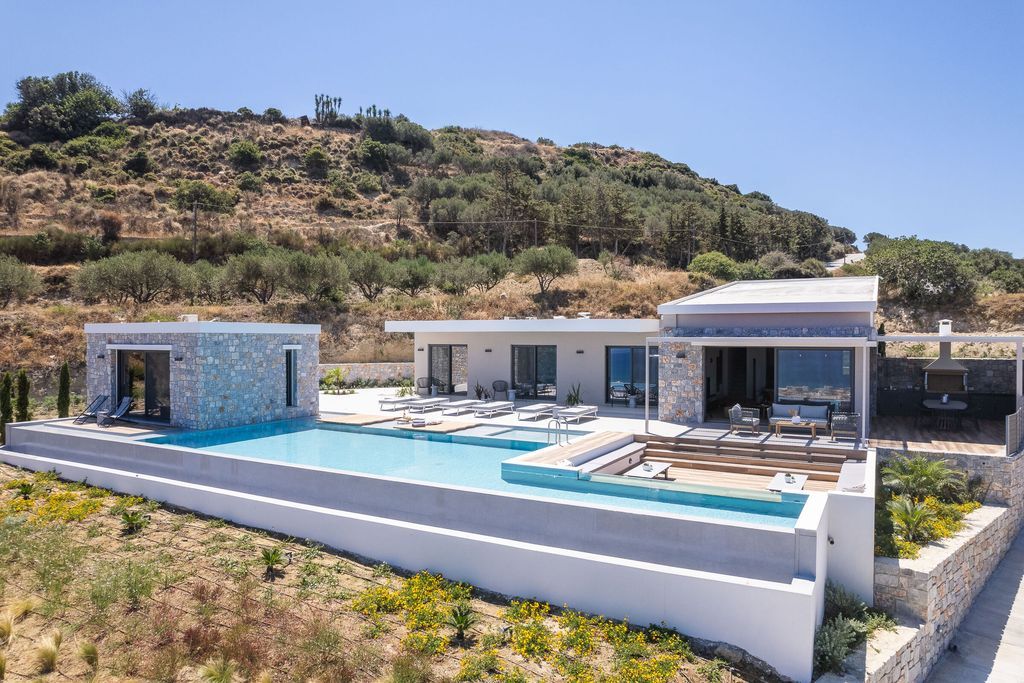 Villa Camellia, Modern Retreat in Greece by Dimiourgiki