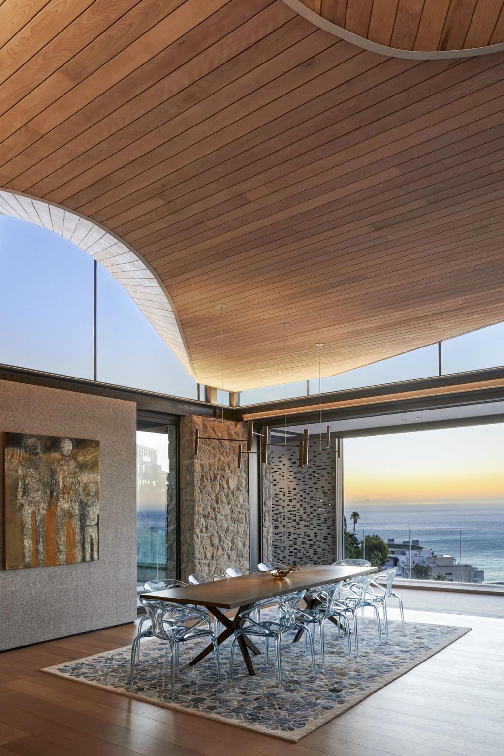 Wave Villa, Coastal Elegance & Organic Modernity by ARRCC