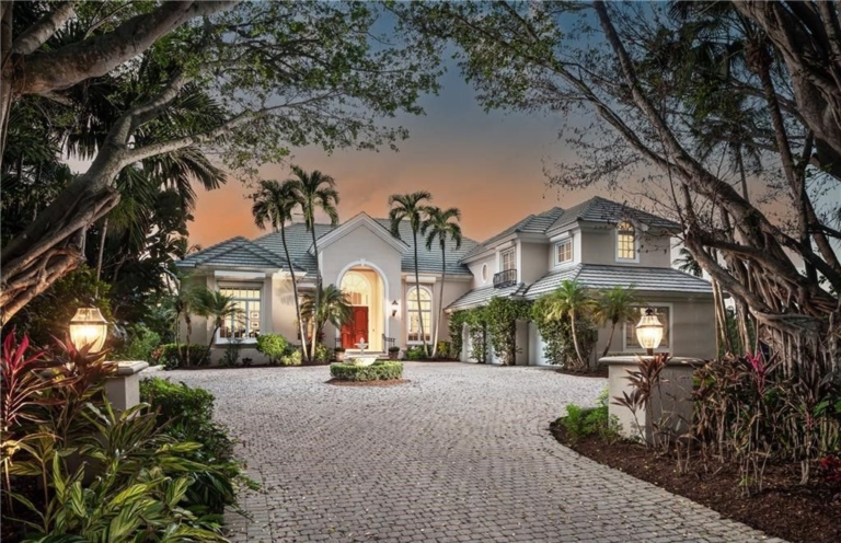 $12.3 Million Exquisite Waterfront Estate with Panoramic Views and Direct Gulf Access in Naples