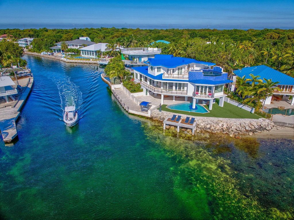 $16 Million Custom Waterfront Estate with Rooftop Infinity Pool and Private Dockage in Key Largo