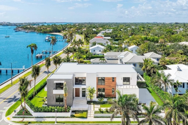 $18.8 Million Brand-New Waterfront Luxury Estate with Unobstructed Water Views on Flagler Drive, West Palm Beach