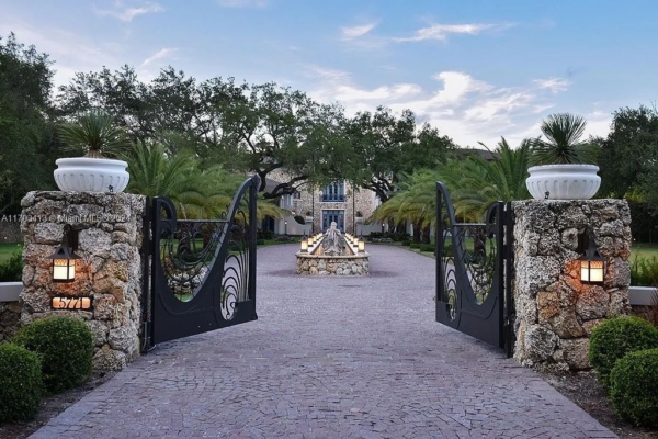 $22.5 Million Generational Estate in North Pinecrest with Tennis Court, and Resort-Style Pool