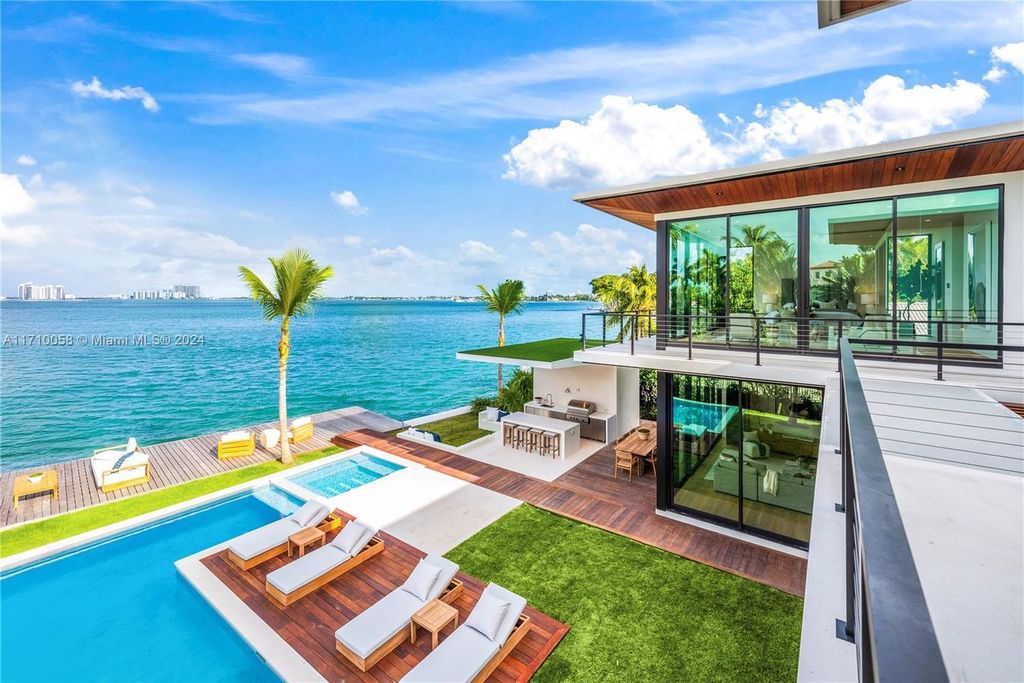 $34.5 Million Miami Beach Waterfront Mansion Built by Todd Michael Glaser with Stunning Biscayne Bay Views