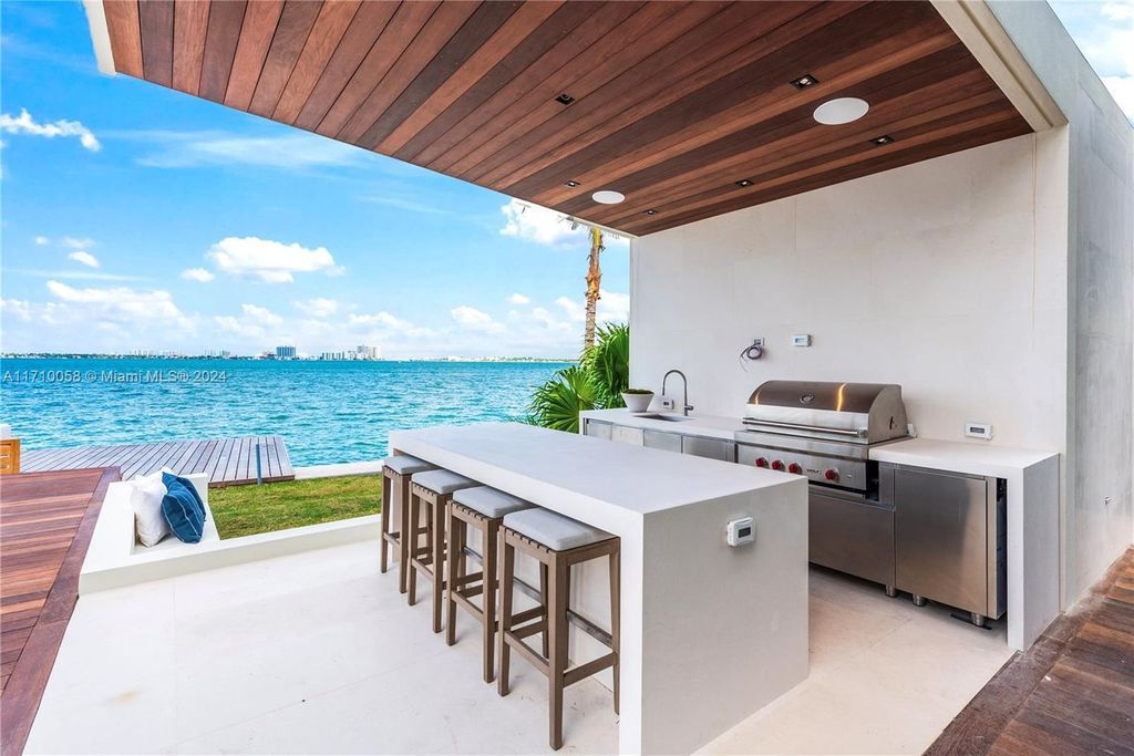 $34.5 Million Miami Beach Waterfront Mansion Built by Todd Michael Glaser with Stunning Biscayne Bay Views