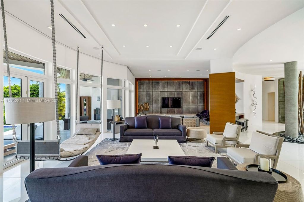 $35 Million Waterfront Estate with 80-Foot Dock and Rooftop Terrace on Exclusive Hibiscus Island, Miami Beach