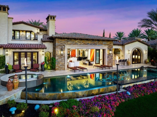 A View Lover’s Dream: Luxurious California Estate Listed at $9.799 Million