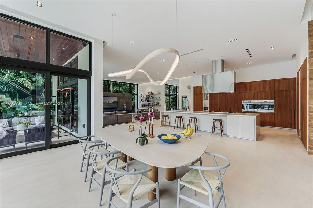 Exceptional $19.5 Million Contemporary Estate with Smart Home Technology in Miami