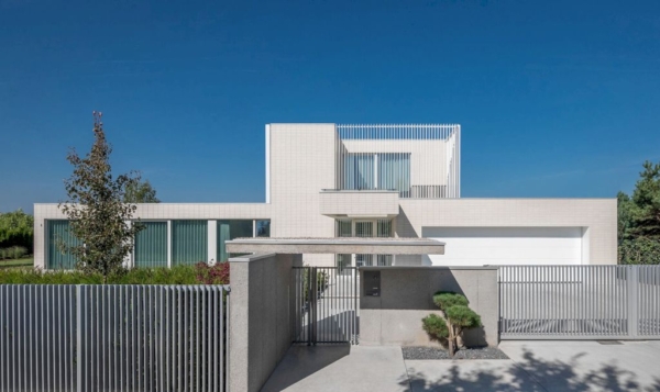 RD 40 House, A Modern Cubic Villa by Pawel Lis Architekci