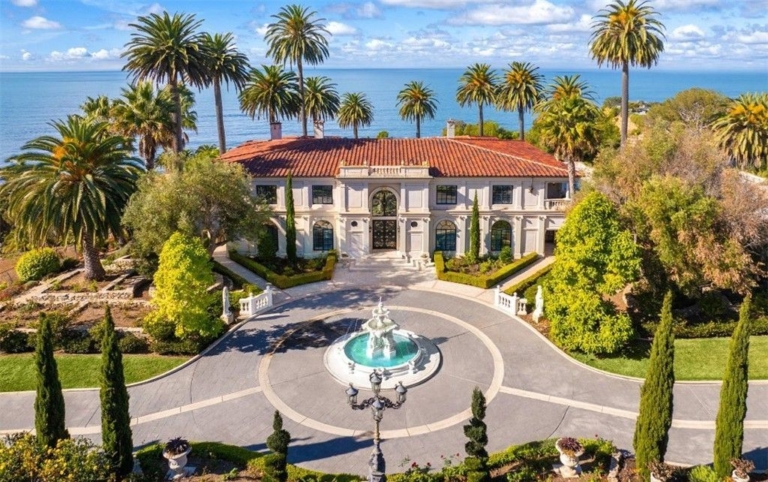 Timeless Italian Villa in Palos Verdes: Coastal Luxury Living for $16,888,000