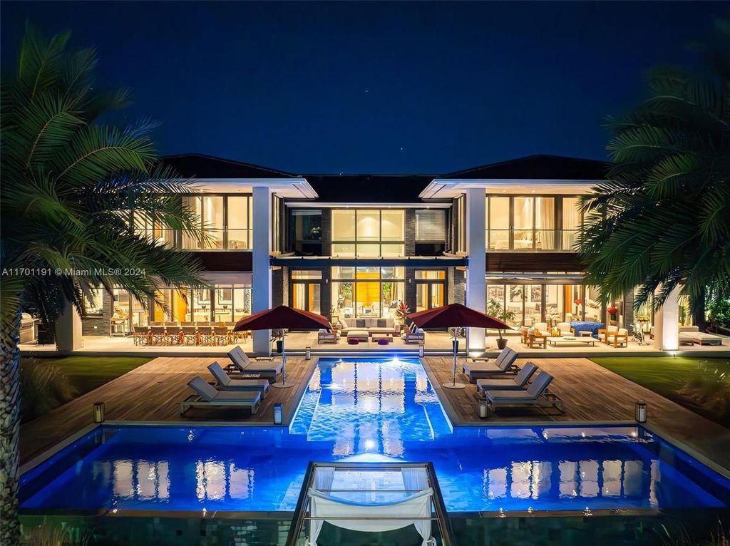 Tropical Modern Waterfront Estate Listed at $45 Million in Exclusive Golden Beach