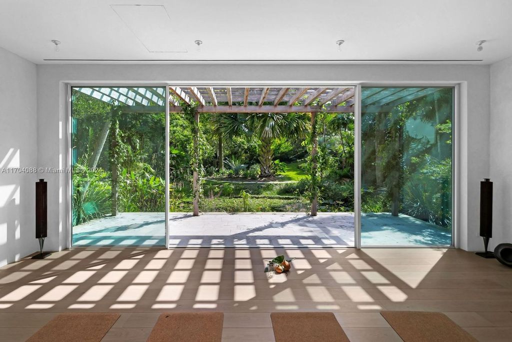 $55.5 Million Coconut Grove Estate with Ocean Views and Award-Winning Gardens in Miami